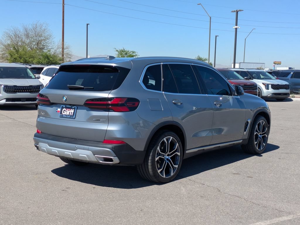 Used 2024 Skyscraper Grey Metallic BMW sDrive40i image 5