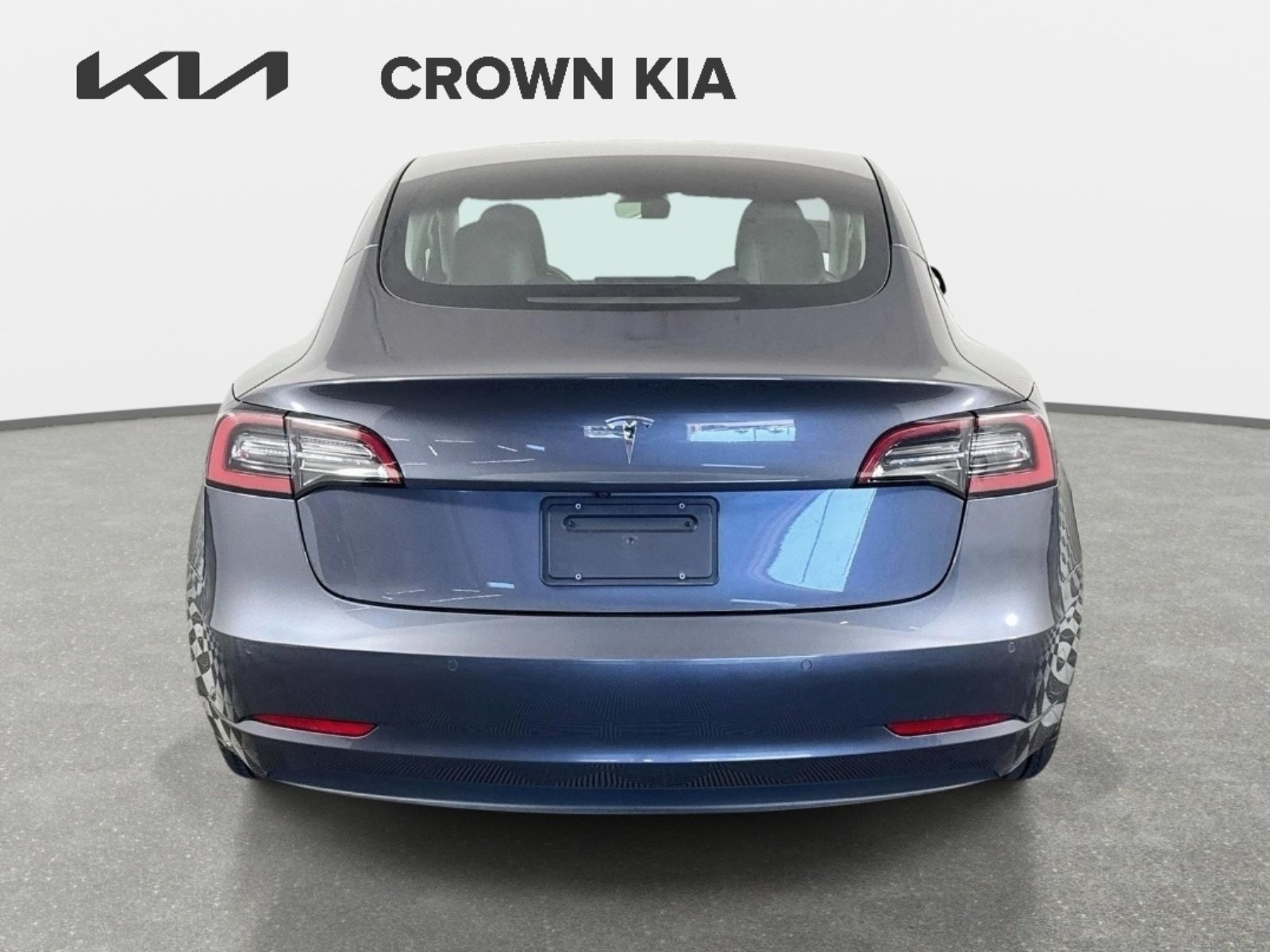 Used 2022 Gray Tesla Base image 6