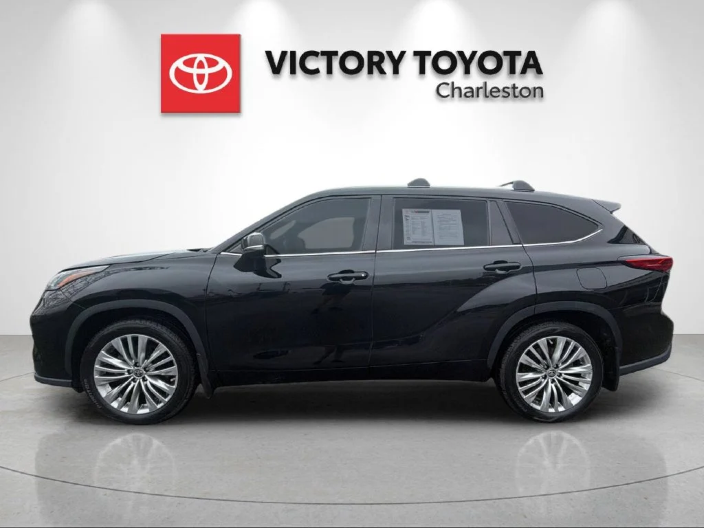 Used 2023 Black Toyota Platinum image 2