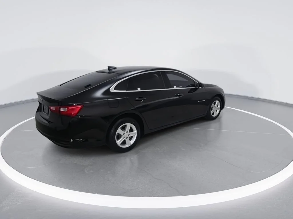 Used 2023 Black Chevrolet LS image 9