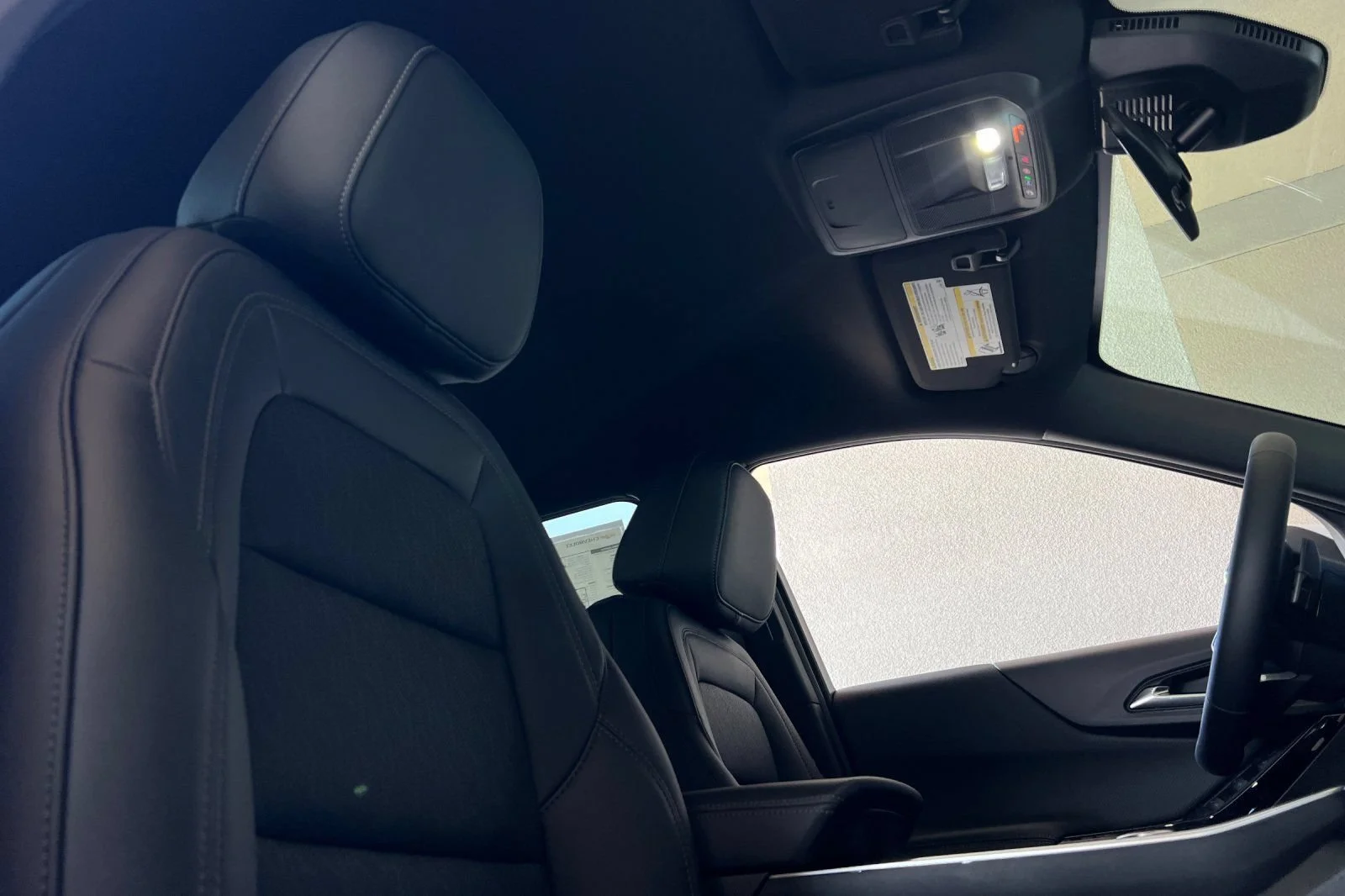 New 2027 Summit White Chevrolet LT image 17