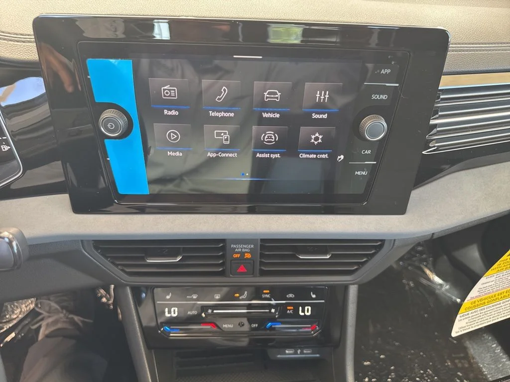 New 2026 Gray Volkswagen 1.5T SE image 19