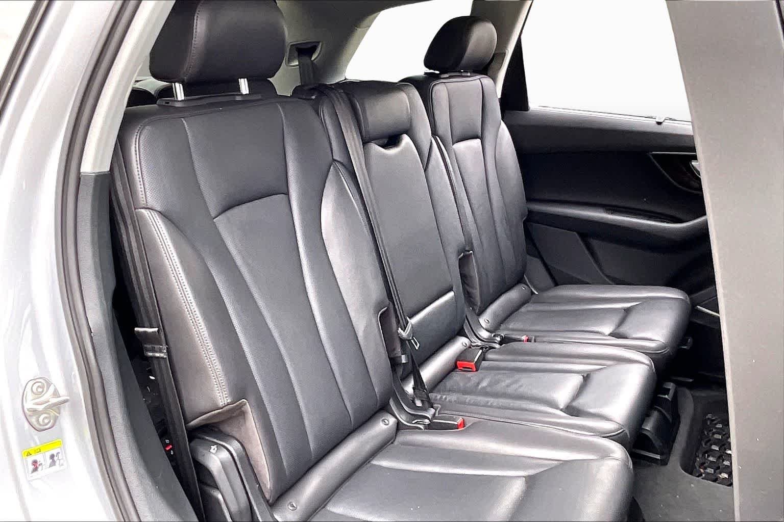 Used 2018 Florett Silver Metallic Audi Prestige image 20