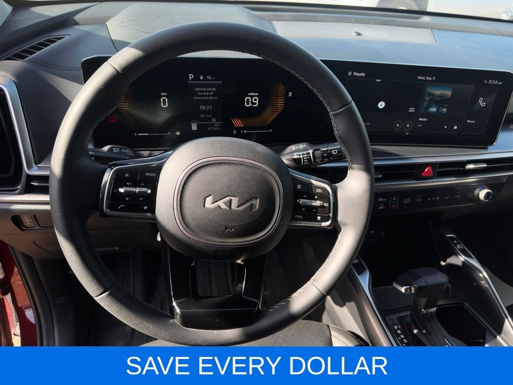 Used 2025 Red Kia S image 10