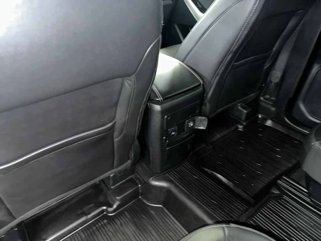 2023 Ford Explorer XLT - Photo 18