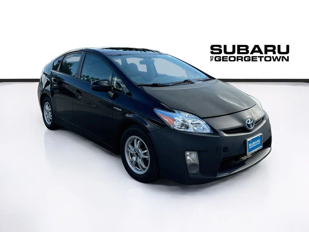 Used 2010 Red Toyota I image 1
