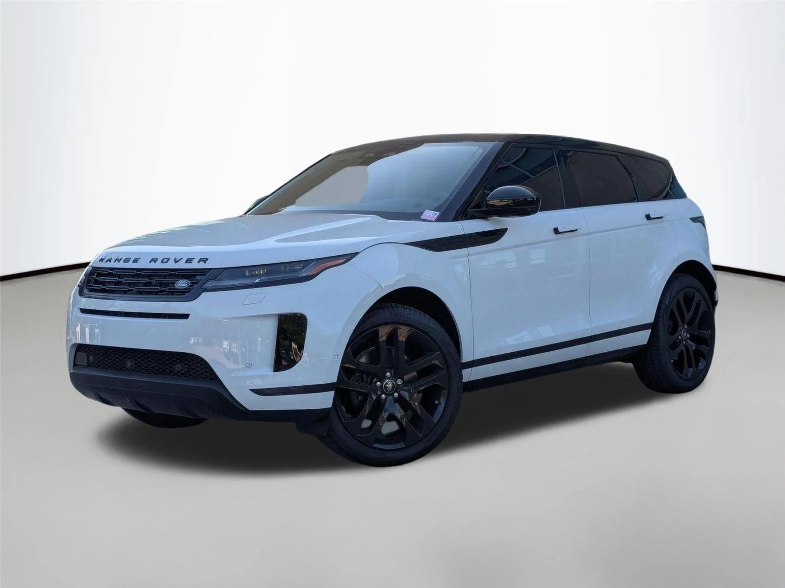 2026 Land Rover Range Rover Evoque S's photo