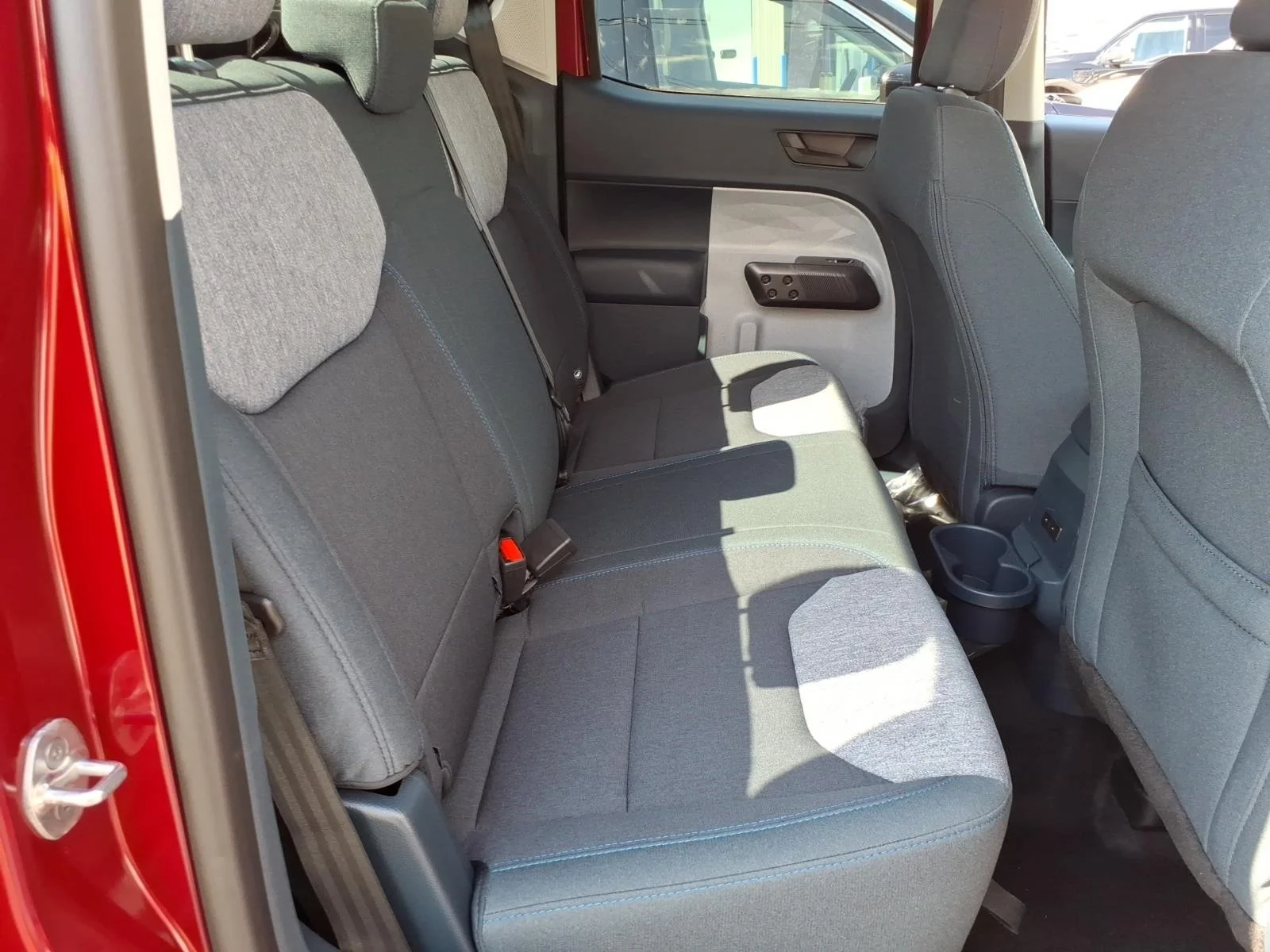 New 2026 Ruby Red Metallic Tinted Clearcoat Ford XLT image 7