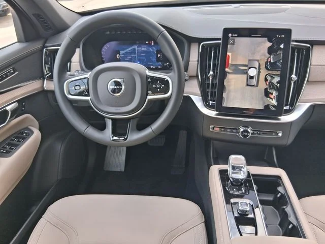 New 2026 Aurora Silver Volvo Plus image 10