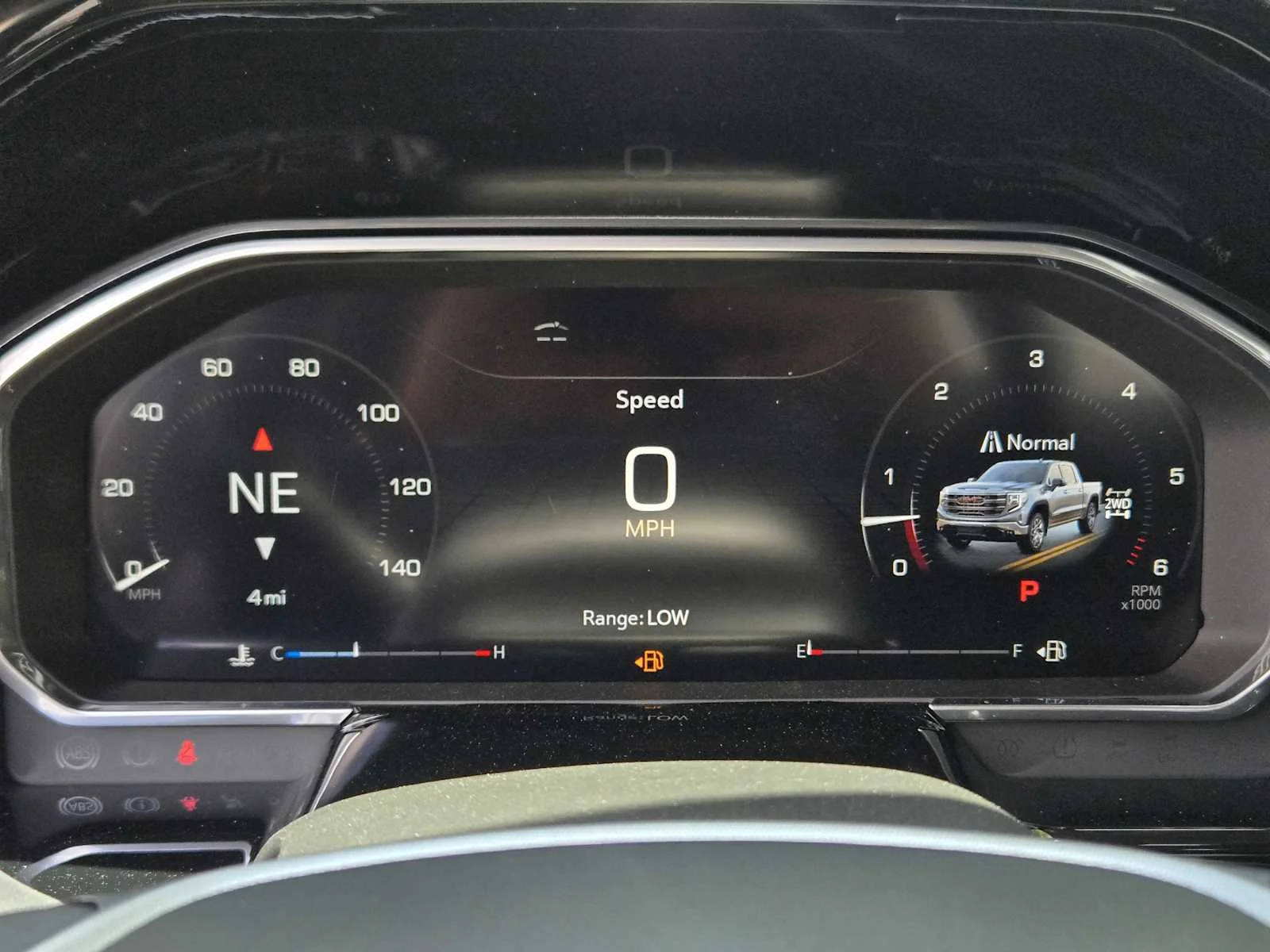 2026 GMC Sierra 1500 SLT - Photo 10
