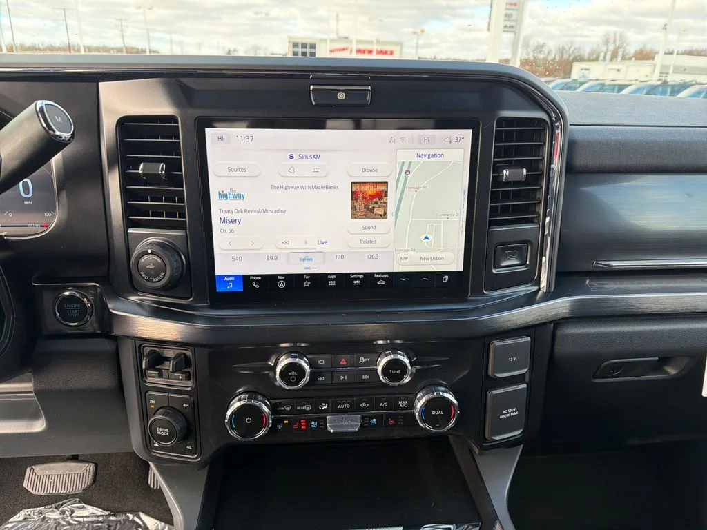 New 2026 Blue Ford Lariat image 17