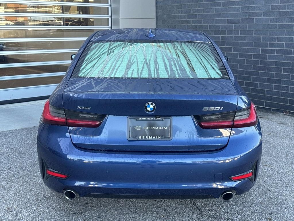 Used 2022 Blue Metallic BMW 330i xDrive image 5