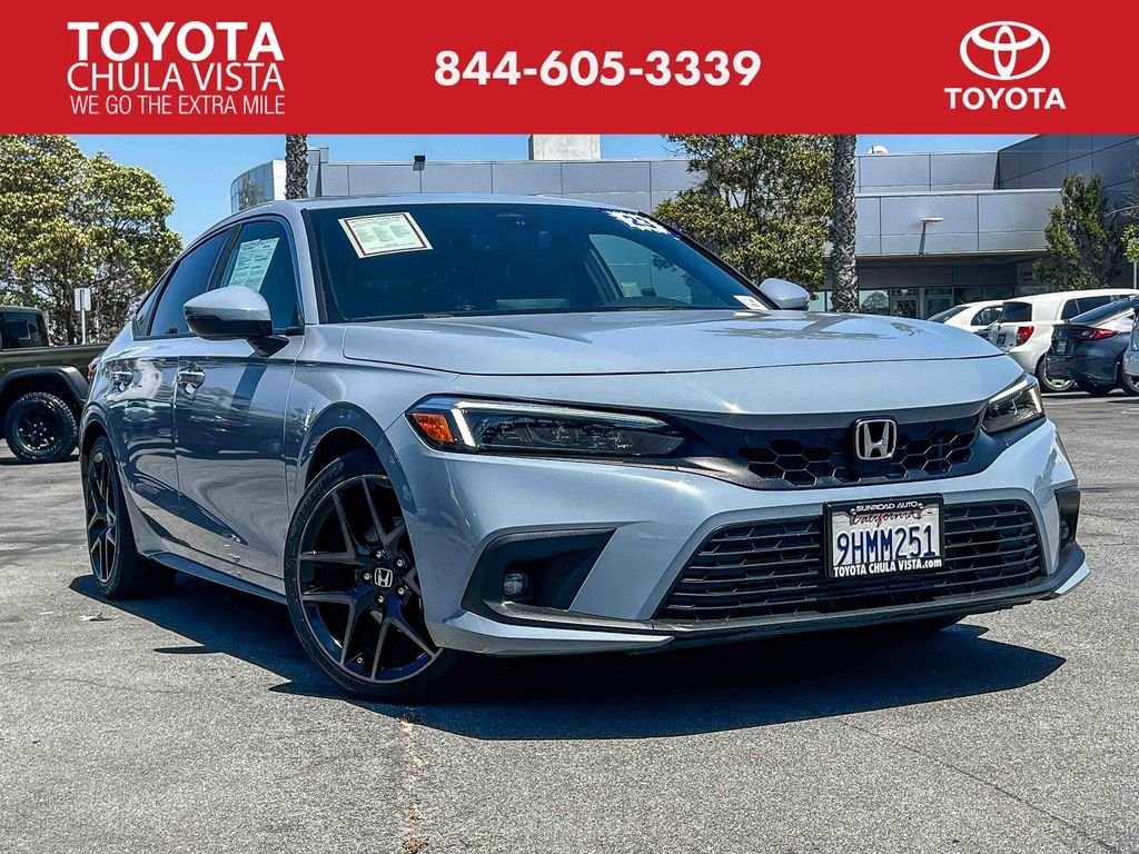 Used 2023  Honda Sport Touring image 1