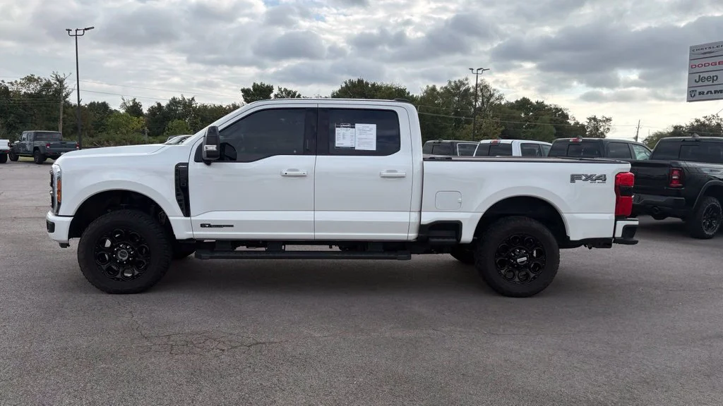 Used 2023 White Ford Lariat image 4
