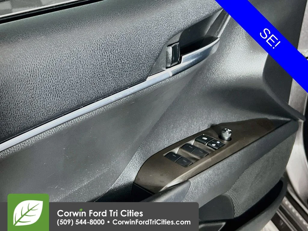 Used 2023 Predawn Gray Mica Toyota SE image 12