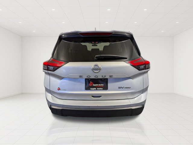 Used 2024 Silver Nissan SV image 6