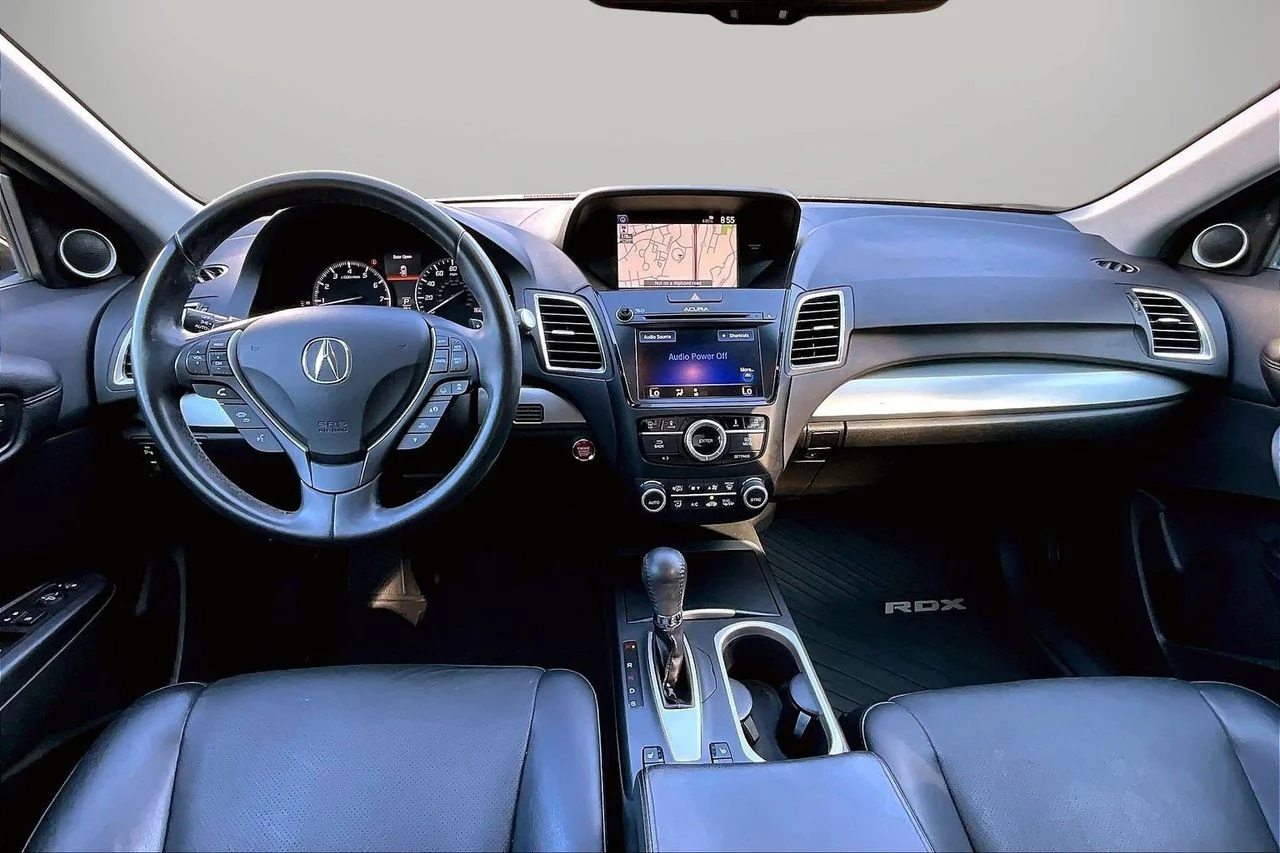 Used 2018  Acura Advance Package image 15