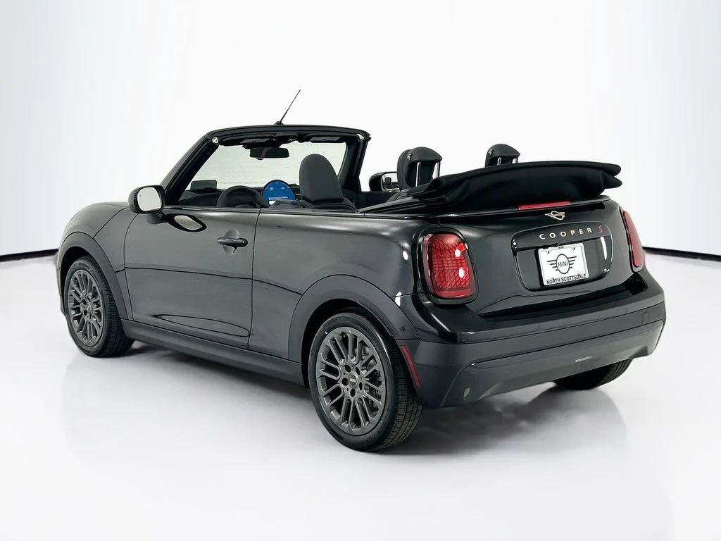 Used 2026 Midnight Black II Metallic MINI  image 7