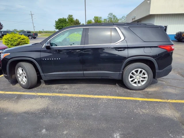 2020 Chevrolet Traverse LT Cloth