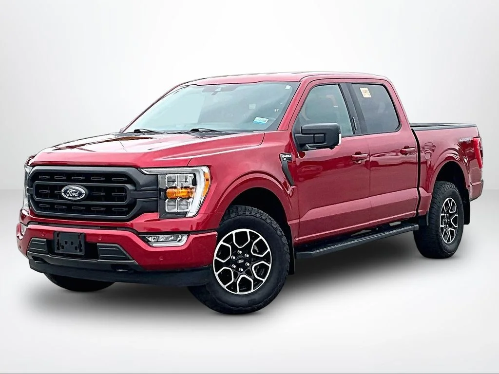 Used 2021 Red Ford Lariat image 2