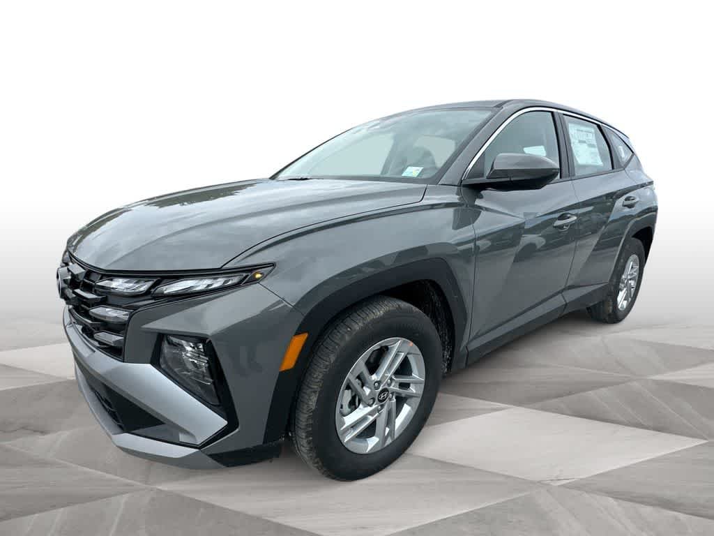 New 2026 Hampton Gray Hyundai SE image 4