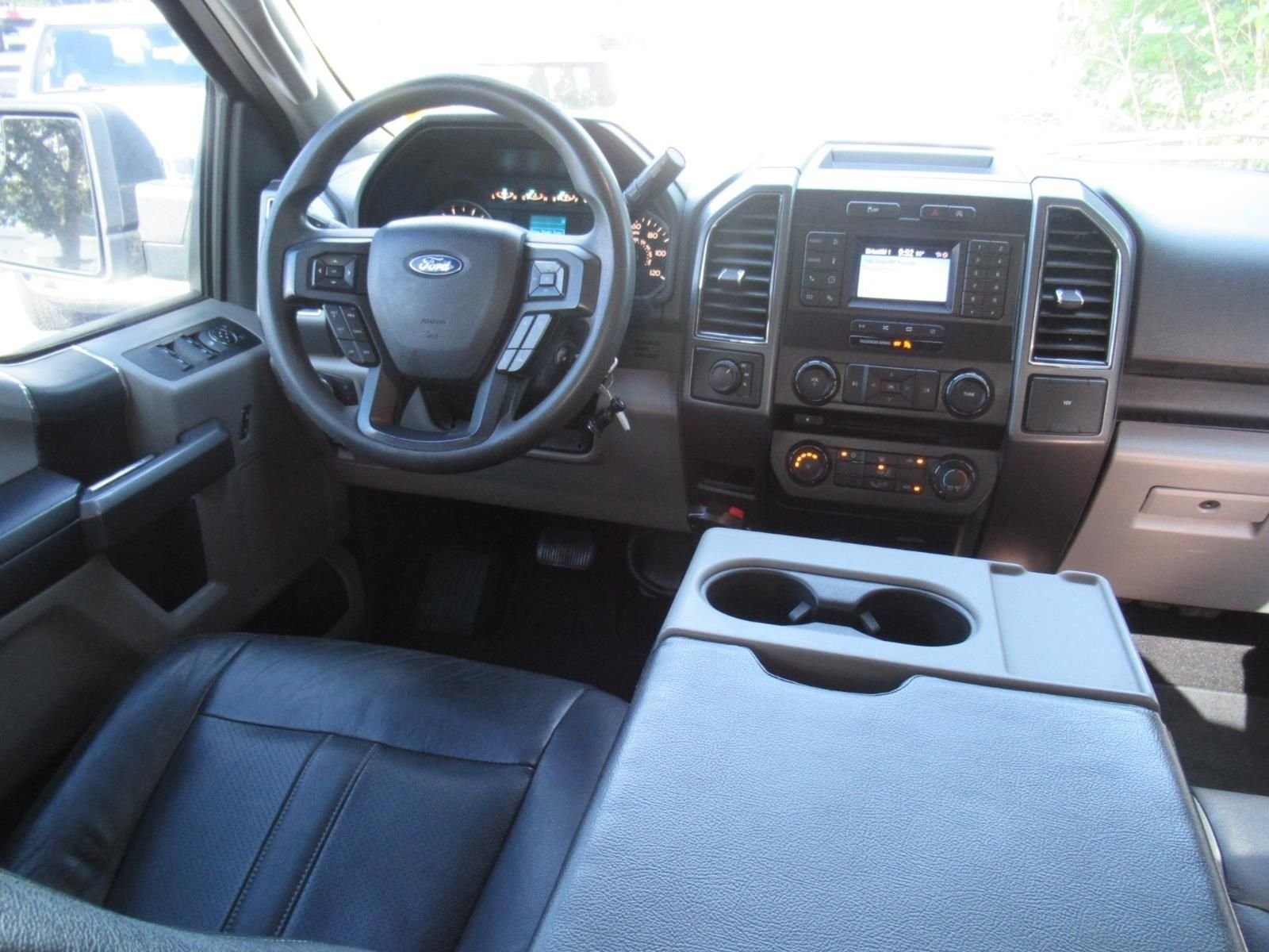 Used 2018 Blue Ford XLT image 14