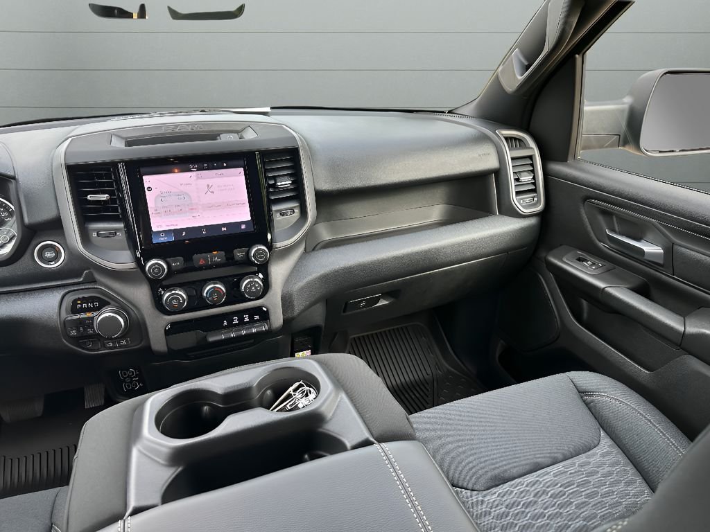 New 2026 Granite Crystal Metallic Clear-Coat Exterior Paint RAM Warlock Hemi 4x4 Crew Cab image 22