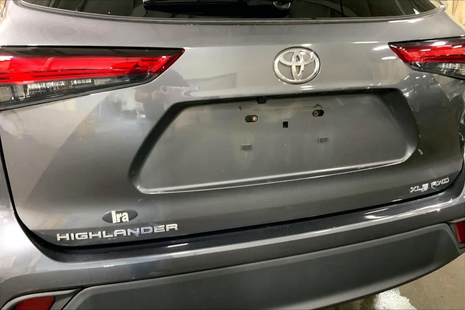 Used 2023 Magnetic Gray Metallic Toyota XLE image 31