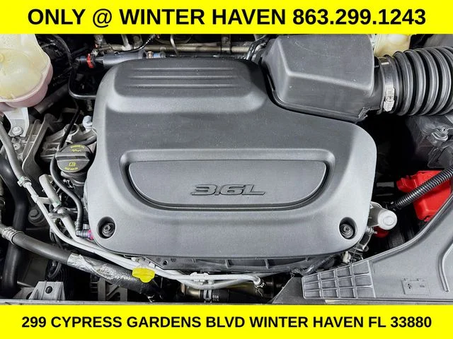 Used 2024 Black Chrysler LX image 31