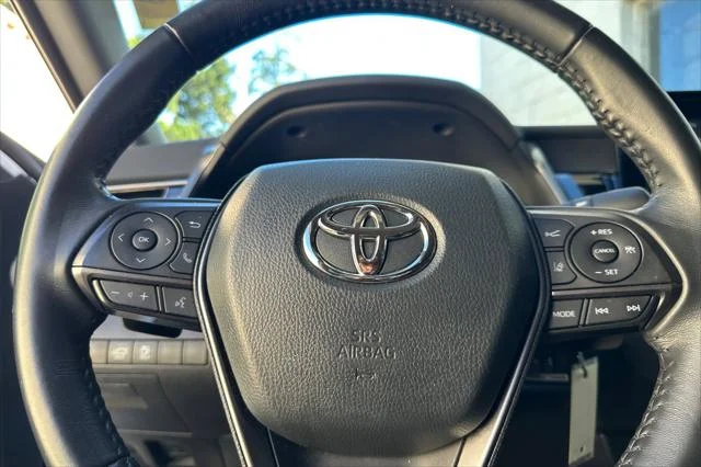 Certified Used 2022 ICE CAP Toyota  image 18