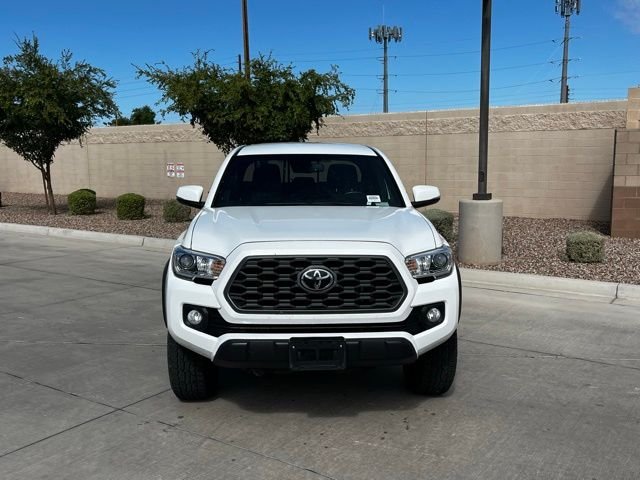 2023 Toyota Tacoma TRD Off-Road photo 3
