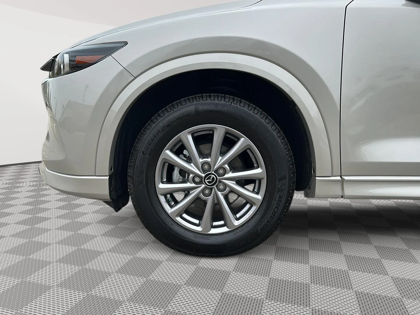 Used 2024 Platinum Quartz Metallic Mazda 2.5 S Preferred Package image 9