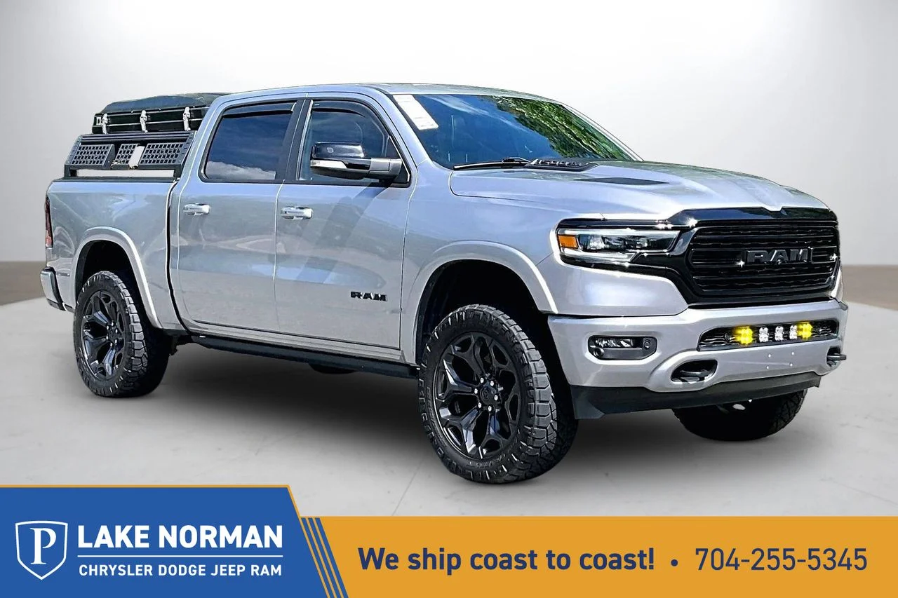 2022 RAM 1500 Limited 4x4 Crew Cab 5'7's photo
