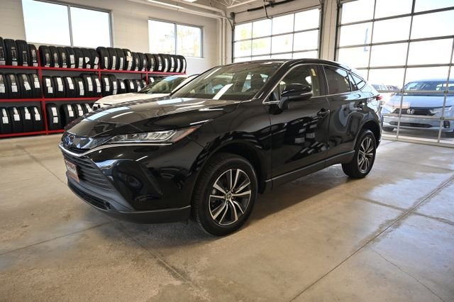 2022 Toyota Venza LE - Photo 8