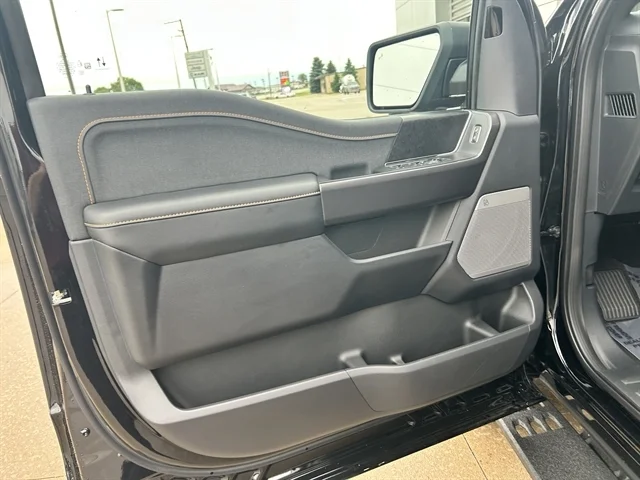 New 2026 Agate Black Metallic FORD Tremor® image 20