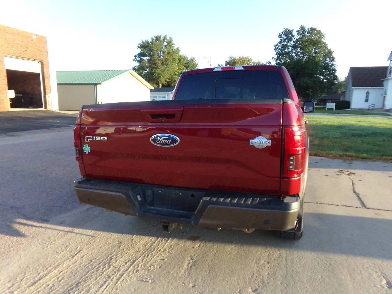 Used 2016 Red Ford King Ranch 4x4 4dr SuperCrew 5.5 ft. SB image 7