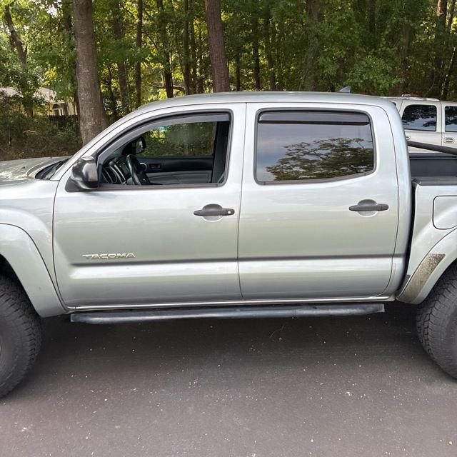 Used 2015 Silver Toyota Base image 11