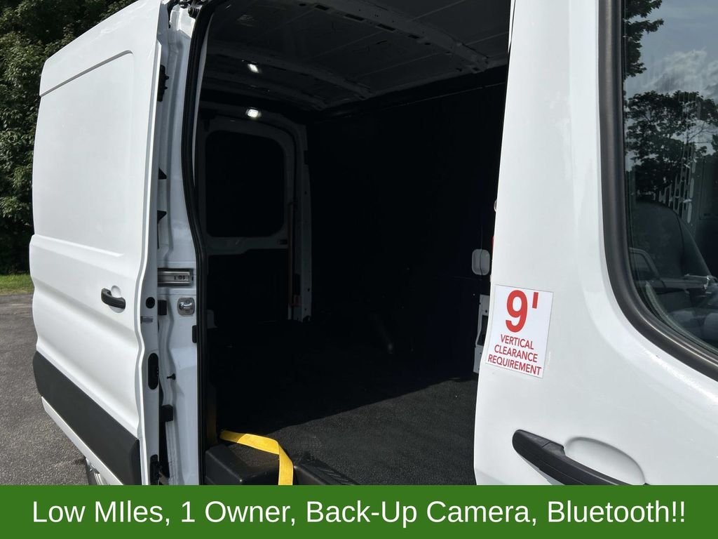 Used 2023 White Ford Base image 17