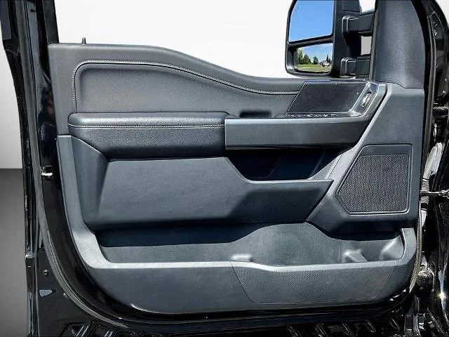 Used 2022 Agate Black Metallic Ford XLT image 63