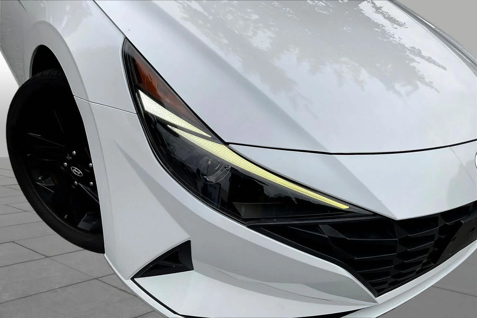 Used 2021 Quartz White Hyundai SEL image 26