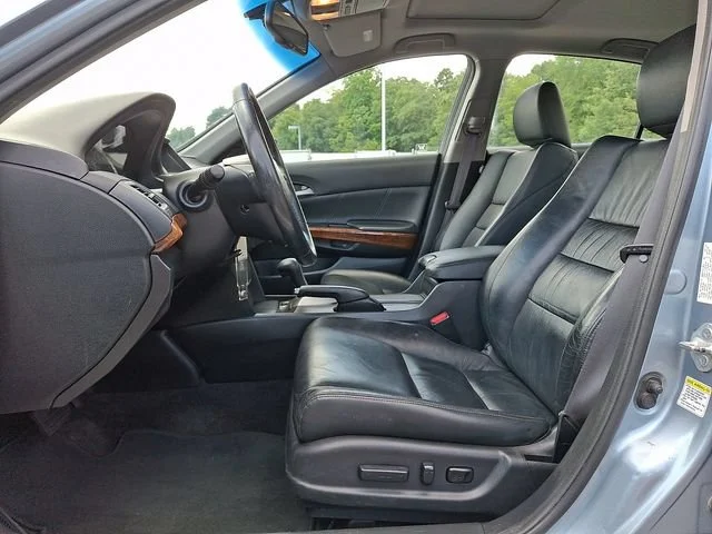 Used 2011 Blue Honda 3.5 EX-L image 14