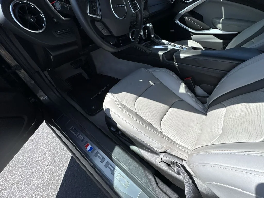 Used 2018 Gray Chevrolet 2LT image 20