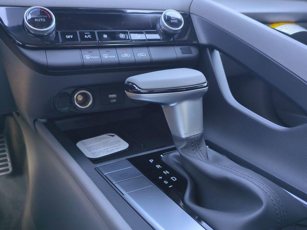 New 2026 White Hyundai SEL Sport image 19