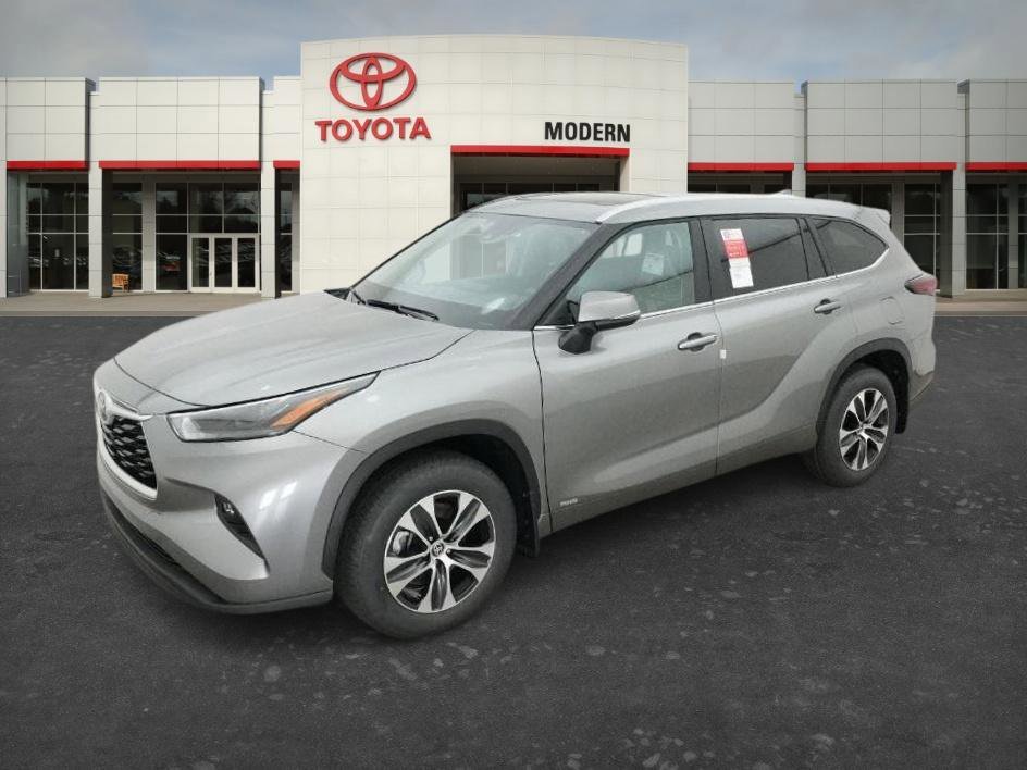 2026 Toyota Highlander Hybrid XLE AWD's photo