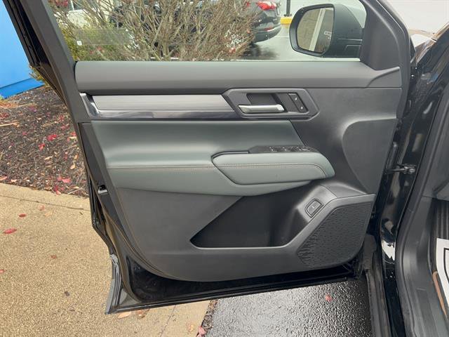 2026 GMC Terrain AT4 - Photo 14