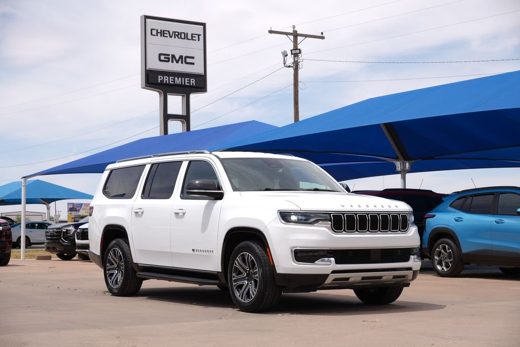 Used 2024 White Jeep Series II image 1