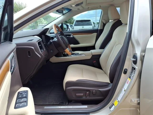 Used 2019 Satin Cashmere Metallic Lexus Base image 14