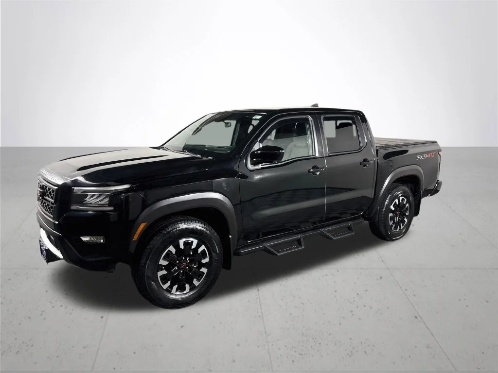 Used 2022 Black Nissan PRO-4X image 2