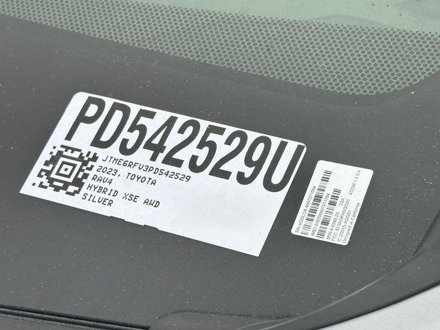 Certified Used 2023 SILVER SKY MET W/BLK Toyota  image 37