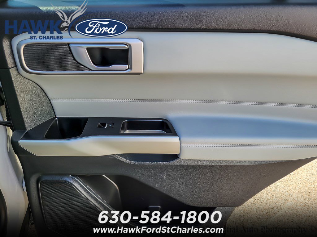 Certified Used 2023 White Metallic Ford XLT image 23